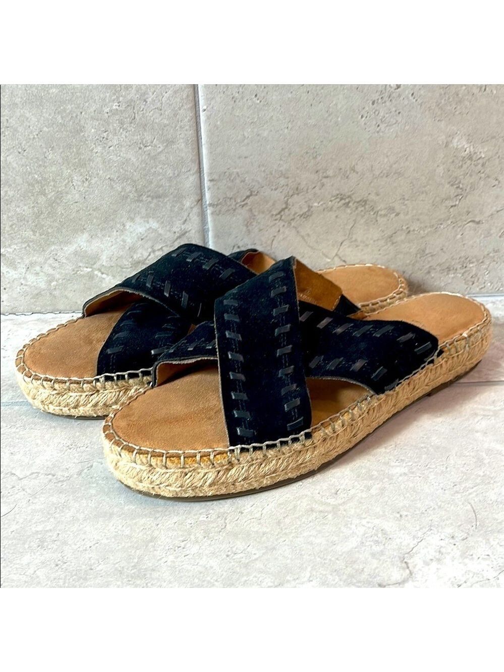 Aerosoles Women's Rose Gold Sandal size 9